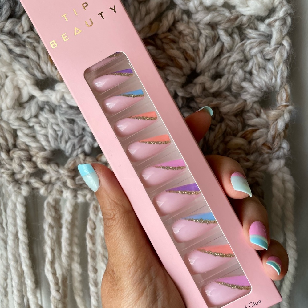 Tip Beauty Press On Nails Pink Rainbow Glitter French Tip NEW